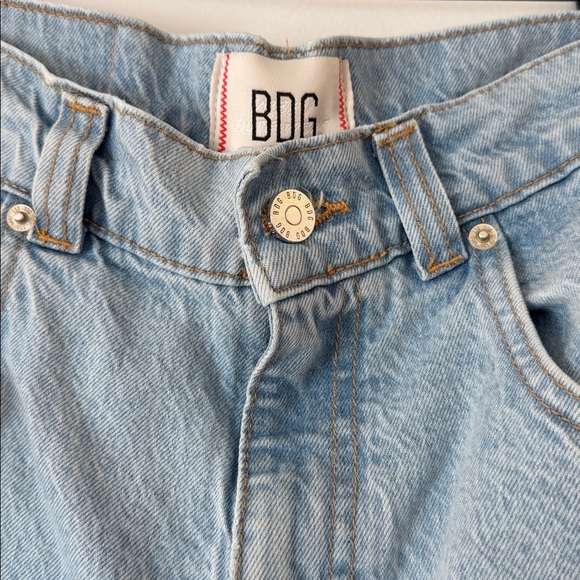 BDG Rih Extreme Barrel Mid Rise Light Blue Jeans, Sz 24 - Picture 4 of 11